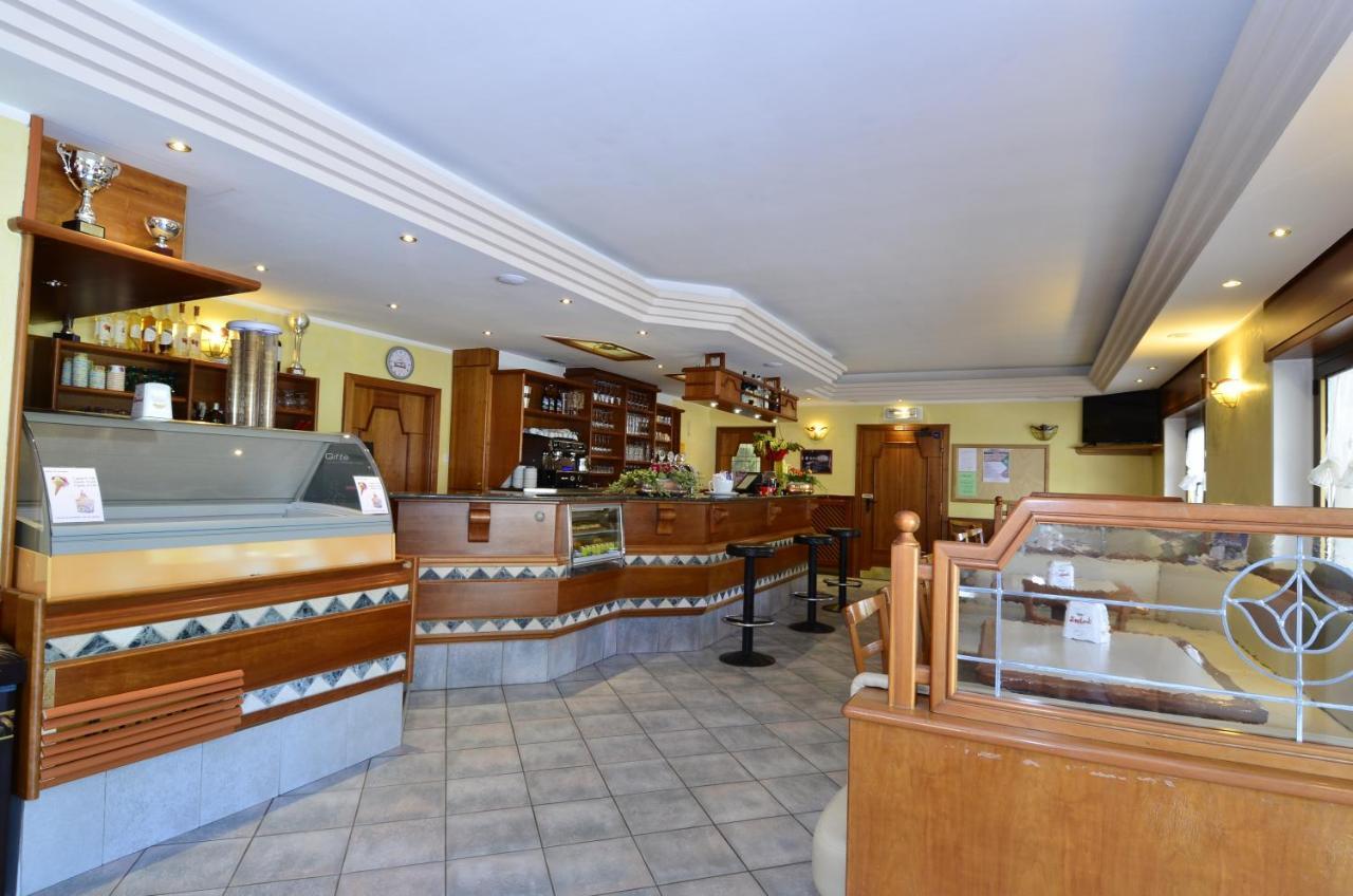 Отель Locanda Ridevert Тьоне-ди-Тренто Экстерьер фото