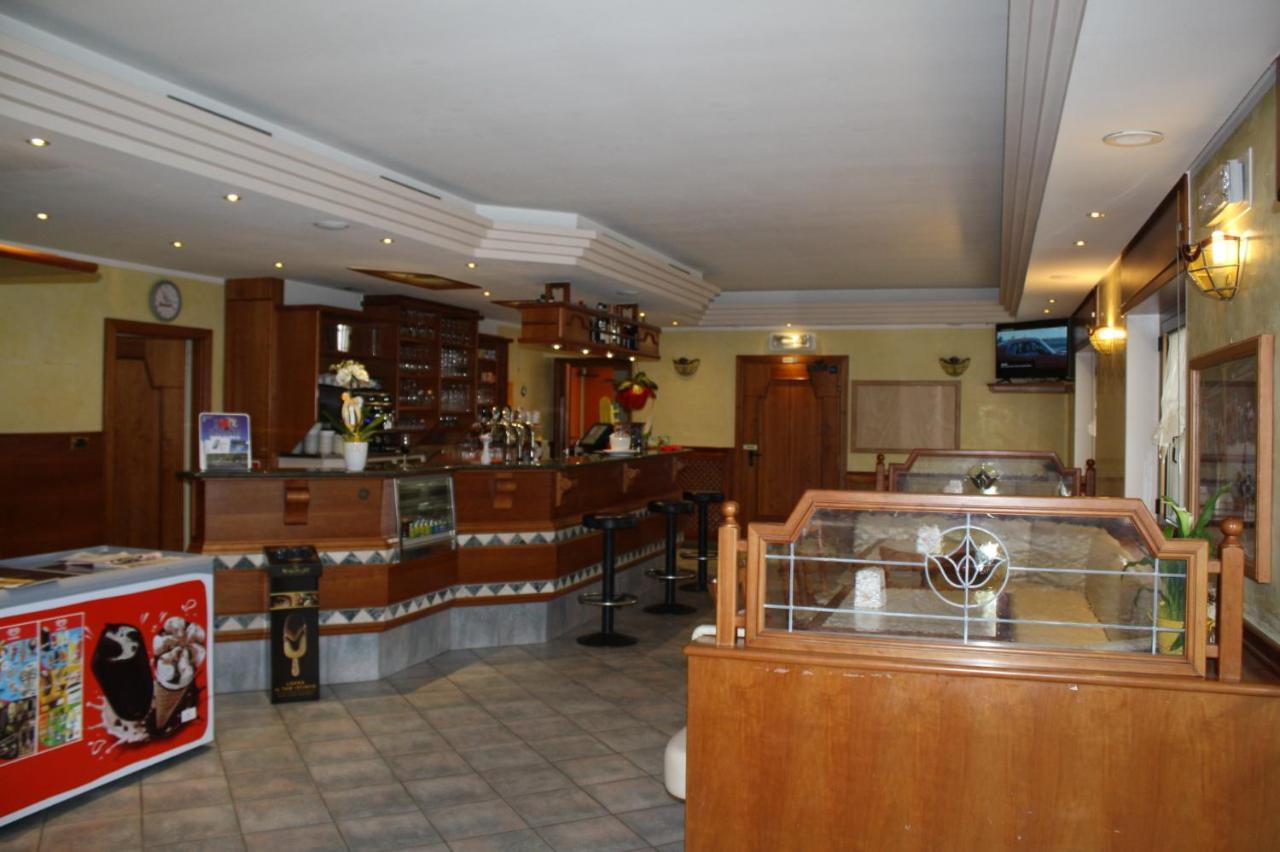 Отель Locanda Ridevert Тьоне-ди-Тренто Экстерьер фото