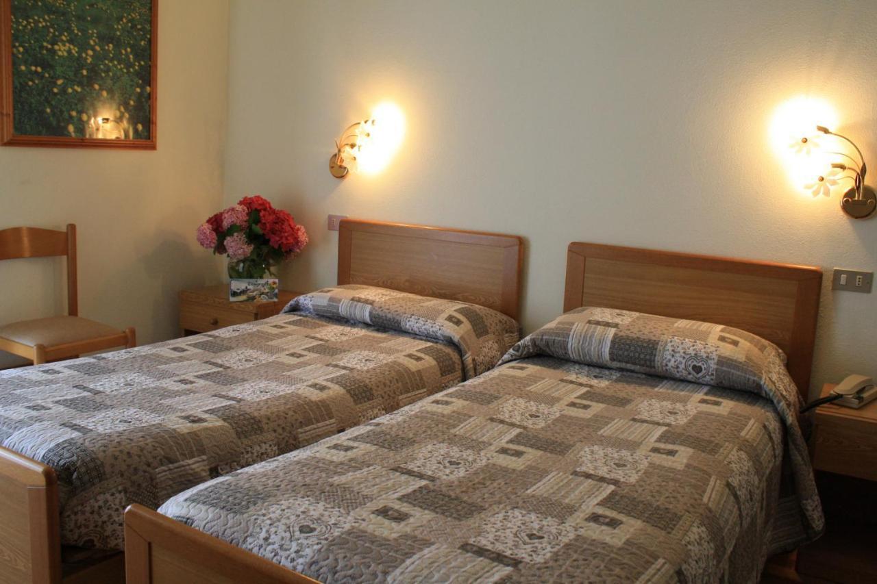 Отель Locanda Ridevert Тьоне-ди-Тренто Экстерьер фото